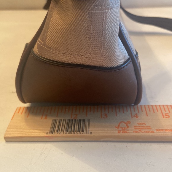 Etienne Aigner brown tan 90’s Y2K east west shoulder bag silver tone hardware - Picture 6 of 16